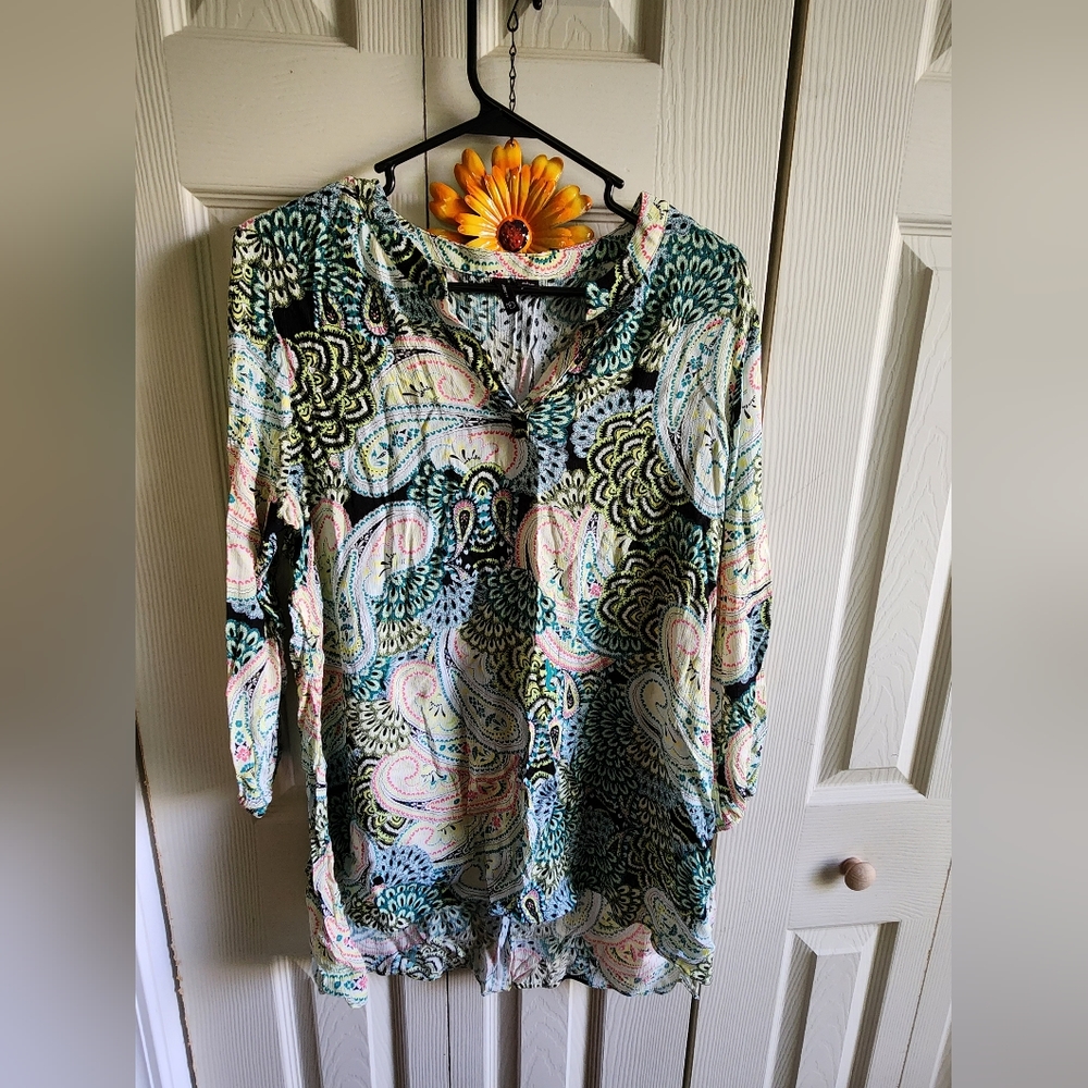 Women's New Directions top sz Lg